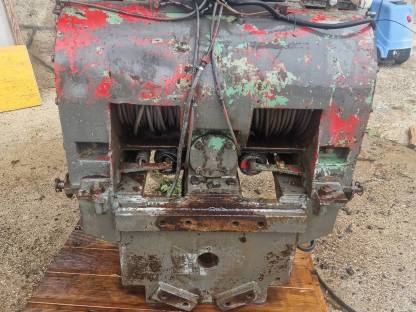 Bild 7:Festanbau doppel 8t Forstseilwinde