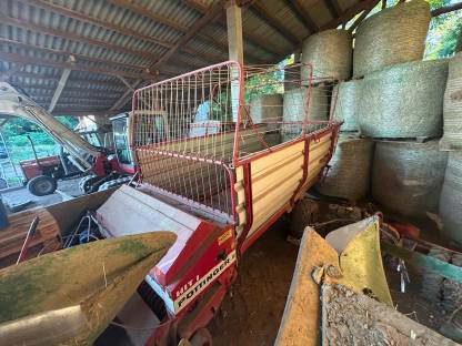 Pöttinger HIT 1 Ladewagen