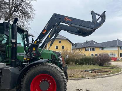 Bild 2:Frontlader Hauer XB Bionic 130