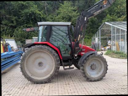 Bild 7:Massey Ferguson 6140