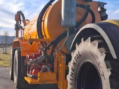 Bild 6:Veenhuis HDG12500 Güllefass