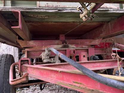 Bild 3:7t Brantner 2-Seiten-Kipper