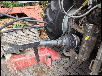 Bild 2:Patu Rückewagen 100 mit Kran 655