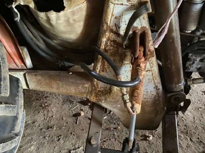 Bild 6:Steyr Traktor 290, 50 PS, mit Lader, Schaufel, Gabel