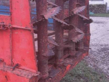 Bild 3:Mengele Miststreuer 480VR