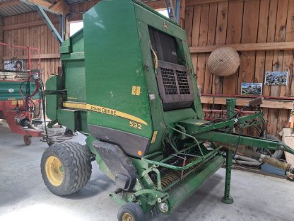 Ballenpresse John Deere 592 Premium