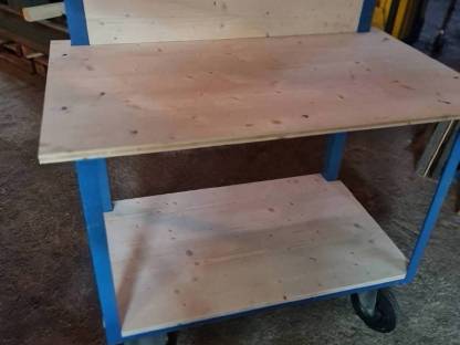 Bild 3:Werkzeugwagen, mobile Werkbank, Arbeitstisch