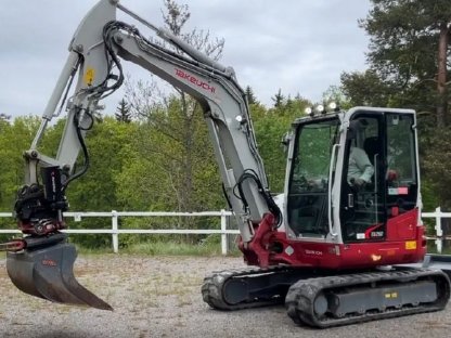 Takeuchi TB260 mit Rototilt