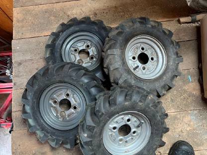 Bild 4:Verkaufe Gummireifen für Rex