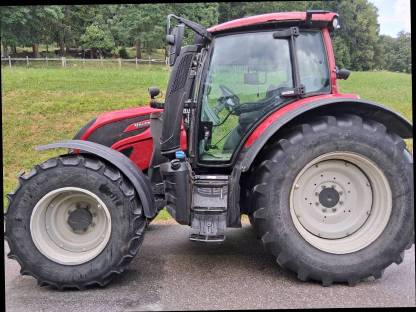 Bild 6:Valtra N154 Direct