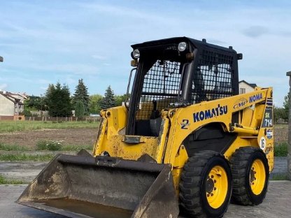 Bild 5:Komatsu SK714 Kompaktlader
