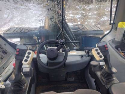 Bild 4:Valtra Traktor Harvester T 173