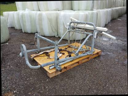 Bild 4:Klauenpflegestand