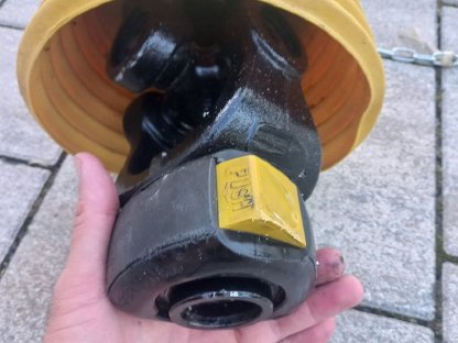 Bild 6:Neue Gelenkwelle mit Freilauf 8 PS