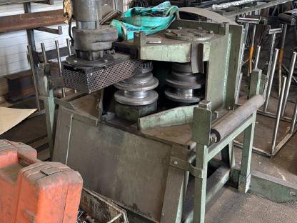 Bild 3:Biegemaschine