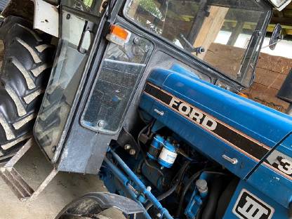 Ford 3910