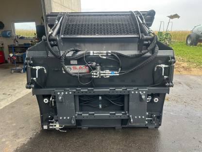 Bild 2:Futterfrässchaufel