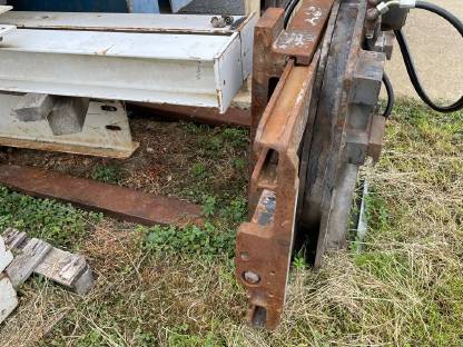 Bild 4:Kaup Drehgerät samt Zinkenverstellung