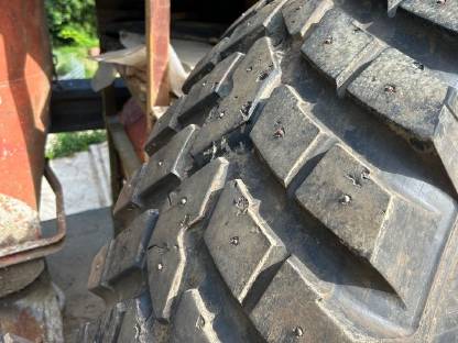 Bild 5:Kommunal Bereifung Winterdienst