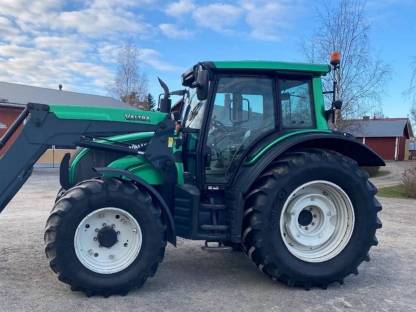 Valtra N121
