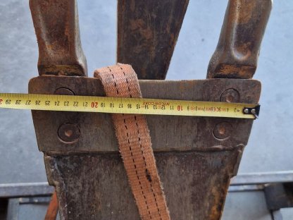 Bild 4:Anbaubagger Avant 210 für AVANT