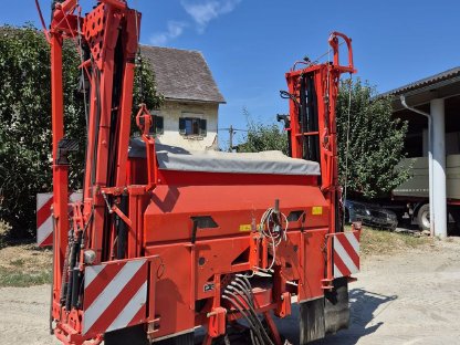 Bild 2:Rauch Aero 2216 Düngerstreuer