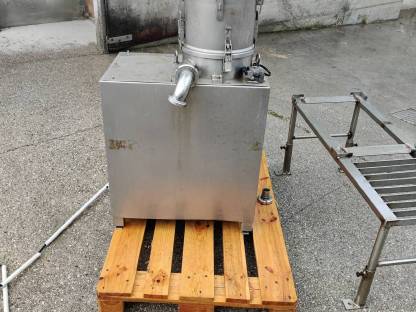 Bild 3:Eierschalenzentrifuge