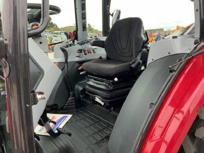 Bild 3:2018 Valtra A134
