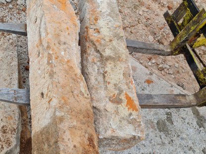 Bild 2:Granitsteine 2