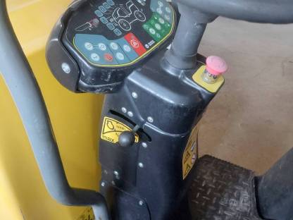 Bild 7:Wacker neuson RD18-100 walze