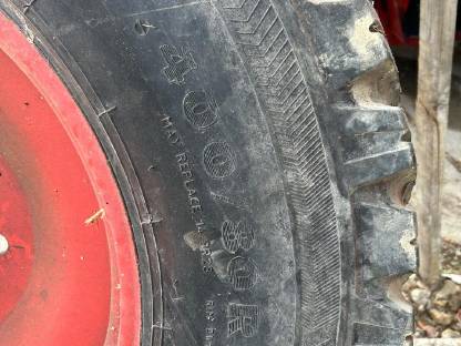 Bild 3:Kommunal Bereifung Winterdienst