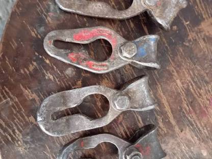 Bild 2:Seilgleiter der Marke Pewag