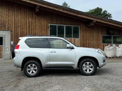 Bild 3:Toyota Landcruiser 3.0