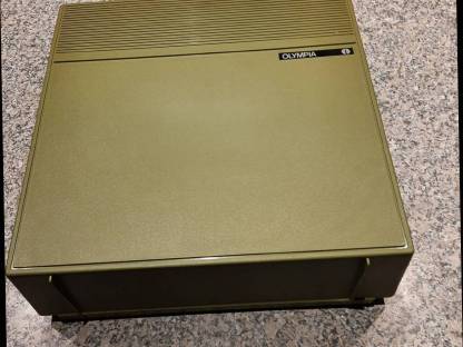 Bild 5:Olympia Kofferschreibmaschine Splendid