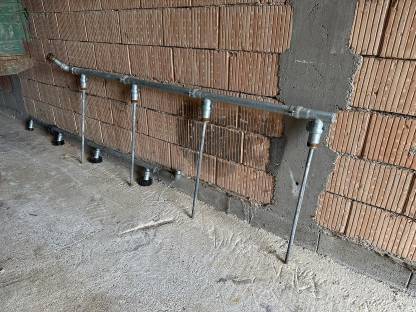 Bild 2:Schütz Dieseltank Heizöltank 1.000 l Füllleitungen