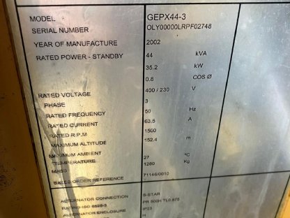 Bild 8:Stromaggregat Olympian GE PX44-3