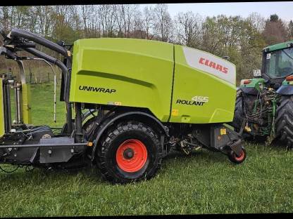 Claas Rollant 455 Uniwrap