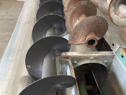 Bild 2:Trogförderschnecke