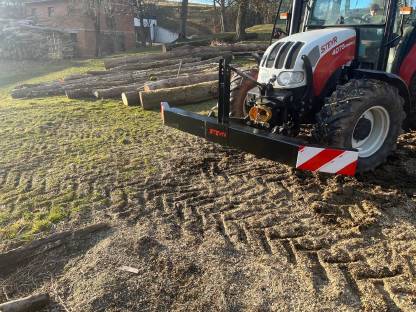 Bild 3:Frontgewicht 250 kg