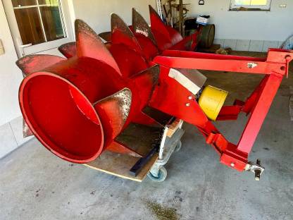 Rema Siloverteiler Silageverteiler Silowalze Reck