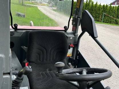 Bild 8:Weidemann 1260 LP unter 2 m Bauhöhe