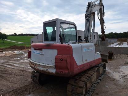 Bild 3:Takeuchi TB070