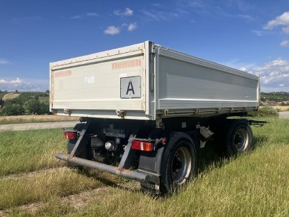 Bild 5:Zweiachsdreiseitenkipper Reisch RDK18 Bj. 2006