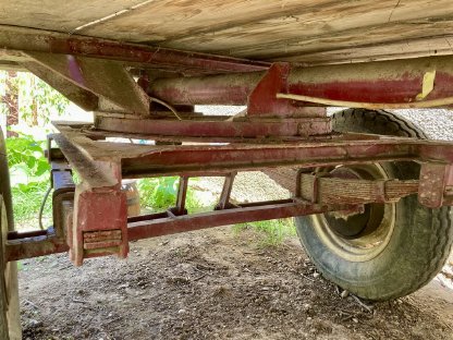 Bild 4:Traktoranhänger