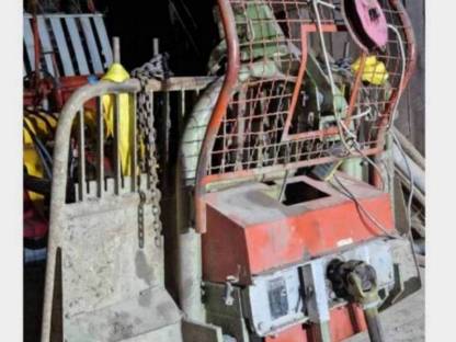 Bild 2:Holzknecht Funkseilwinde 6 t HS 306