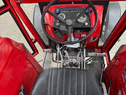 Traktor Steyr Plus 548