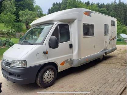 Wohnmobil Camping