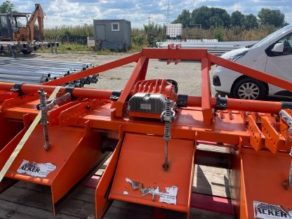 Bild 7:Erdbeerfräse