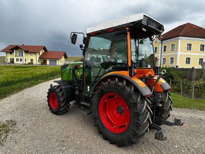 Bild 3:Fendt 207 F - Power Setting 2 - Schmalspurtraktor