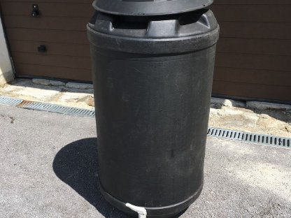 Mostfass mit Auslaufhahn